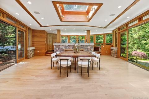 22 Father Peters Lane New Canaan CT 06840