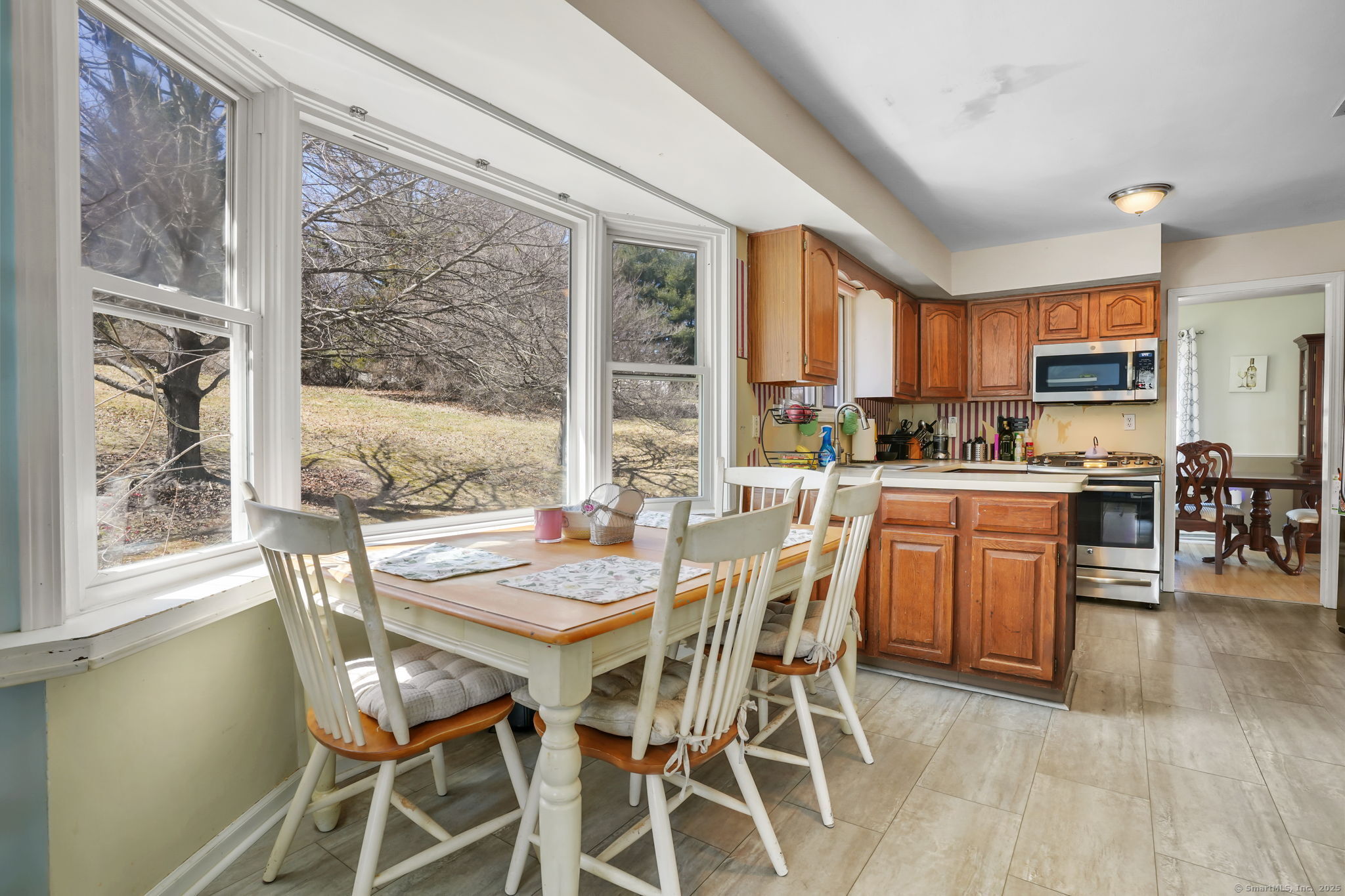 22 Deer Run Drive, Seymour, Connecticut image 12