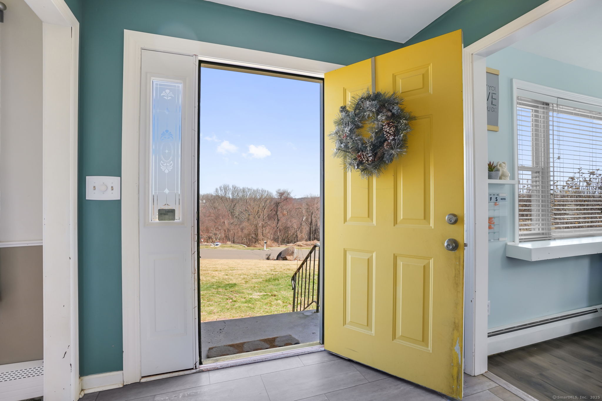 22 Deer Run Drive, Seymour, Connecticut image 4