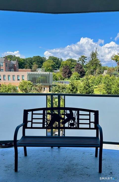 Tiny photo for 1 Strawberry Hill Court #3F, Stamford, CT 06902 (MLS # 24185671)