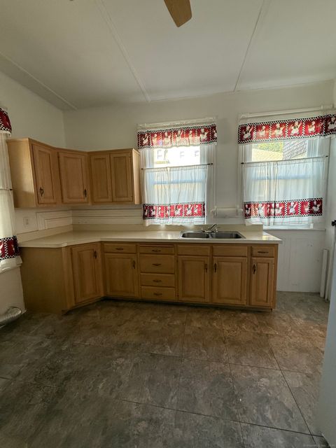 Tiny photo for 220 Central Avenue #1, Norwich, CT 06360 (MLS # 24134115)