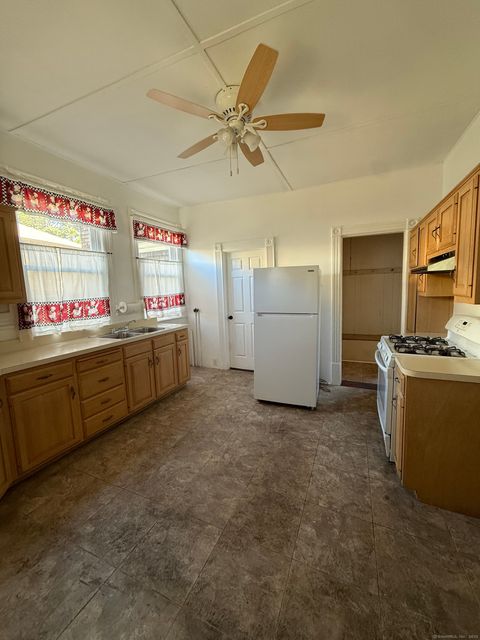 Tiny photo for 220 Central Avenue #1, Norwich, CT 06360 (MLS # 24134115)