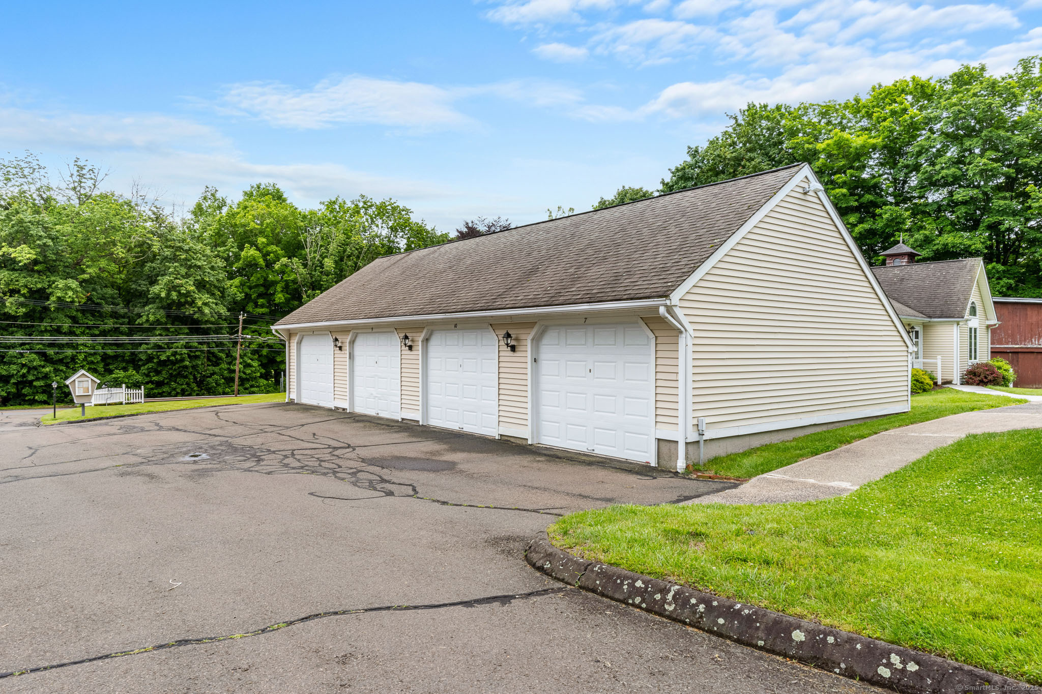 10 Bittersweet Ridge #10, Middlefield, Connecticut image 39