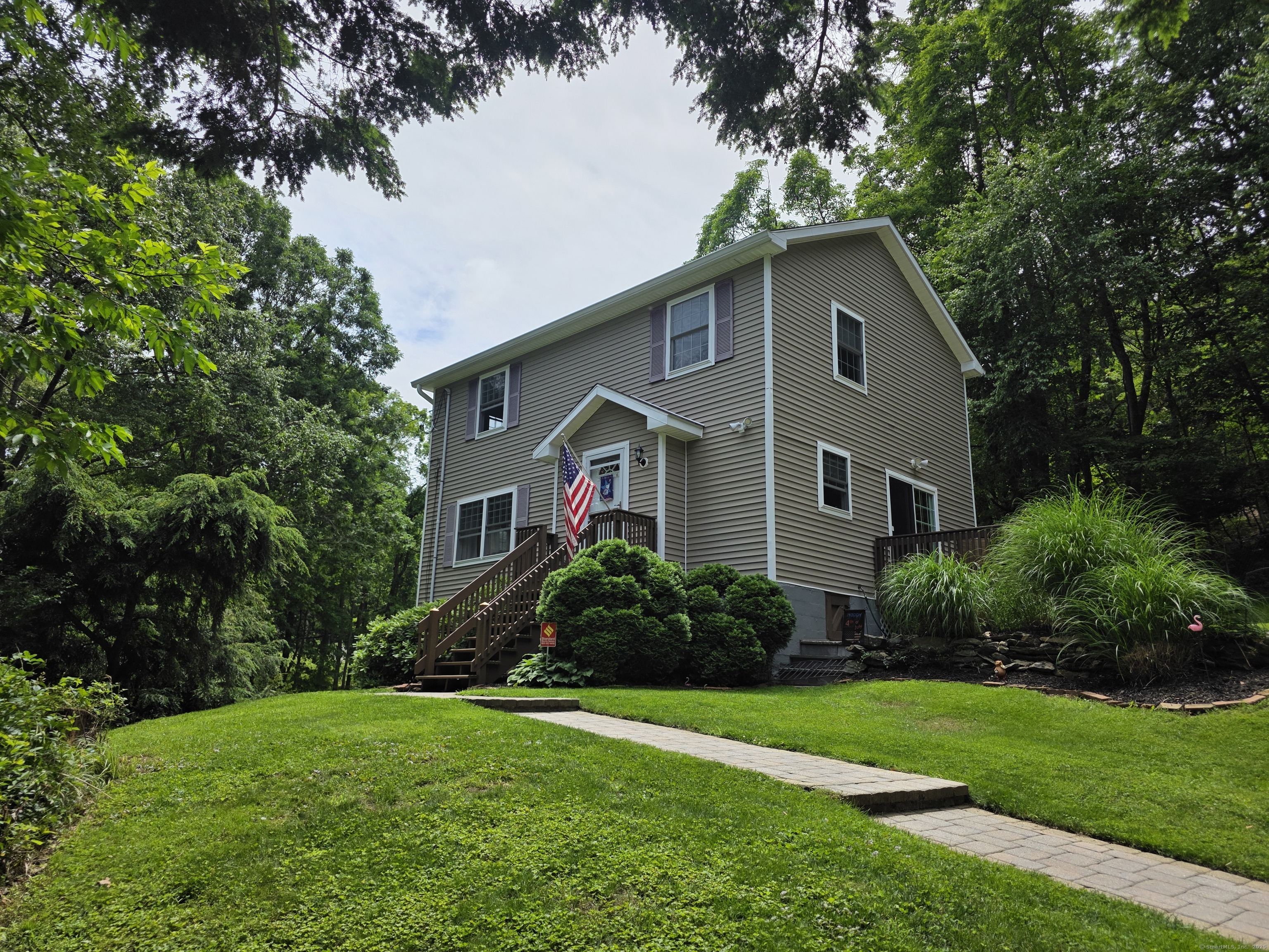 141 Grove Street