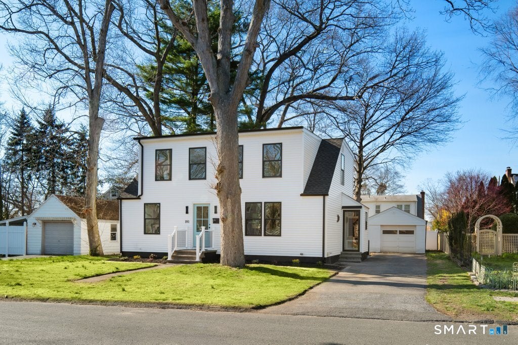 181 Eastern Parkway