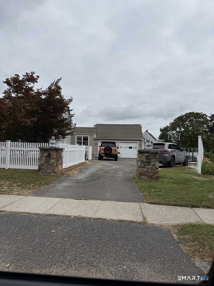 1414 Huntington Road