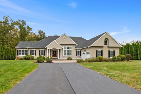 Photo of 23 Beaudry Lane, Bloomfield, CT 06002 (MLS # 24133862)
