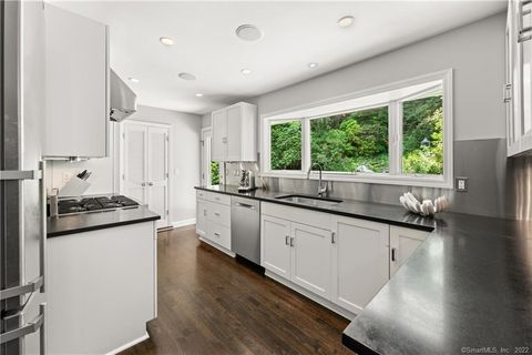 Tiny photo for 117 Tobys Lane, New Canaan, CT 06840 (MLS # 24154905)