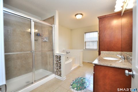 Tiny photo for 19 Lexie Lane #19, South Windsor, CT 06074 (MLS # 24162254)