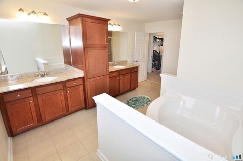 Tiny photo for 19 Lexie Lane #19, South Windsor, CT 06074 (MLS # 24162254)