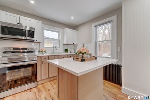 316 Tyler Street East Haven CT 06512