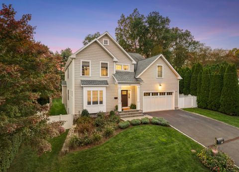 Photo of 109 Jeniford Road, Fairfield, CT 06824 (MLS # 24135961)