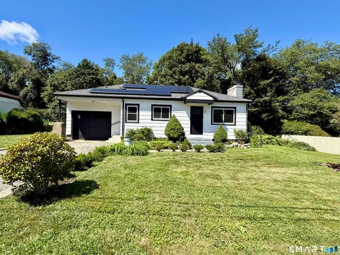 Homes For Rent - 3 Pepperidge Drive<br/> Waterford, CT 06385