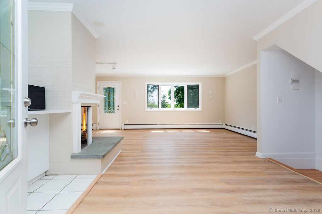 32 Redwood Drive
