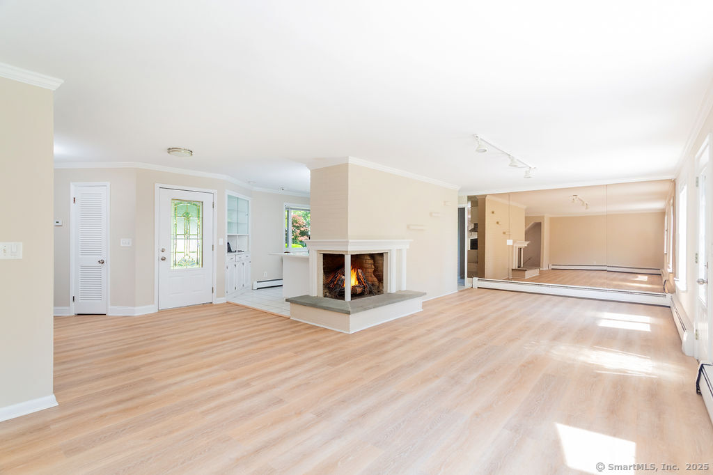 32 Redwood Drive