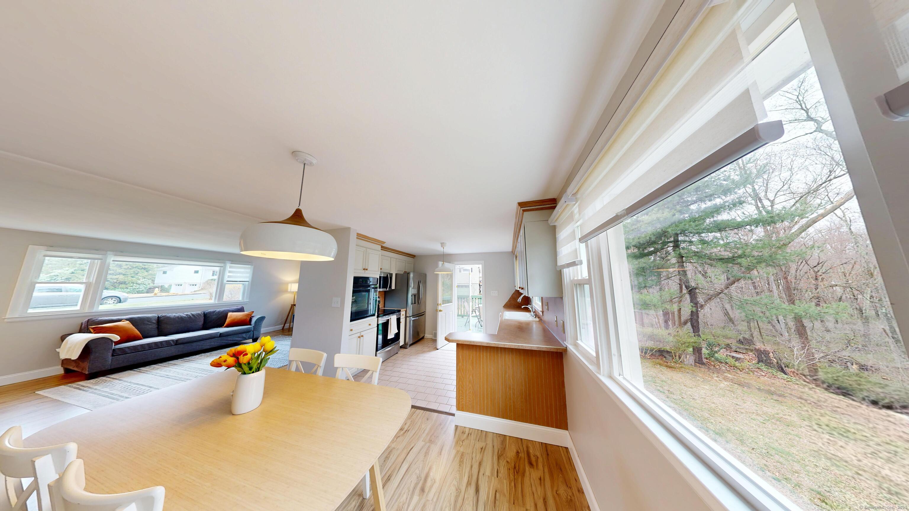 933 Farmington Drive, Cheshire, Connecticut image 7
