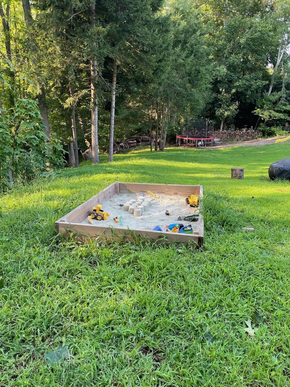 933 Farmington Drive, Cheshire, Connecticut image 33