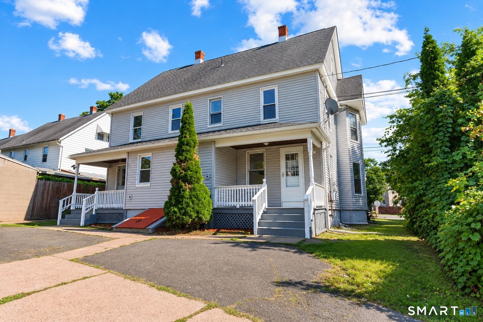 151 Center Street