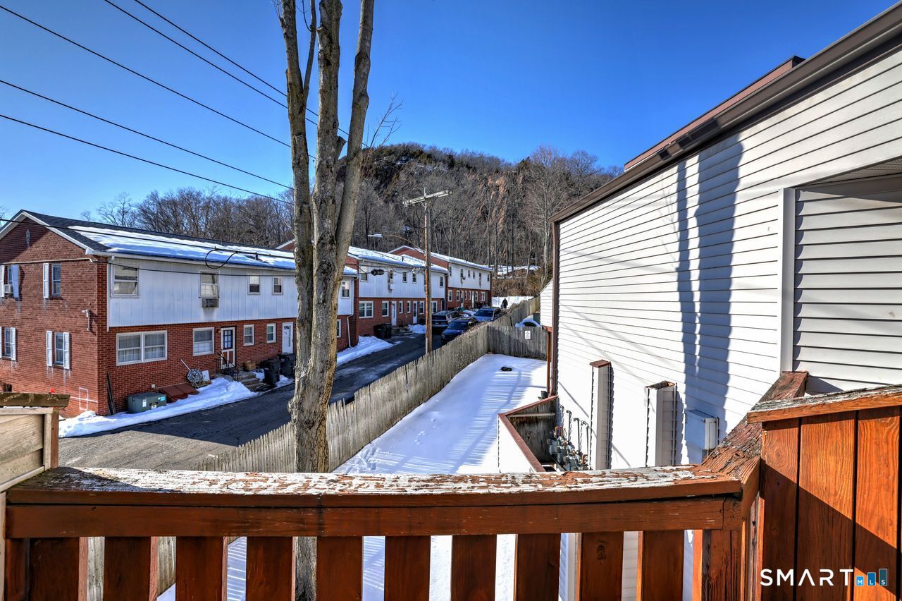 146 Springside Avenue B7