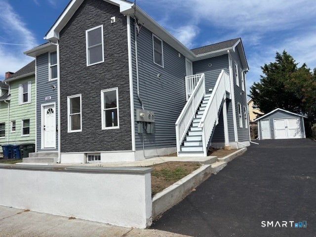 219 Adams Street