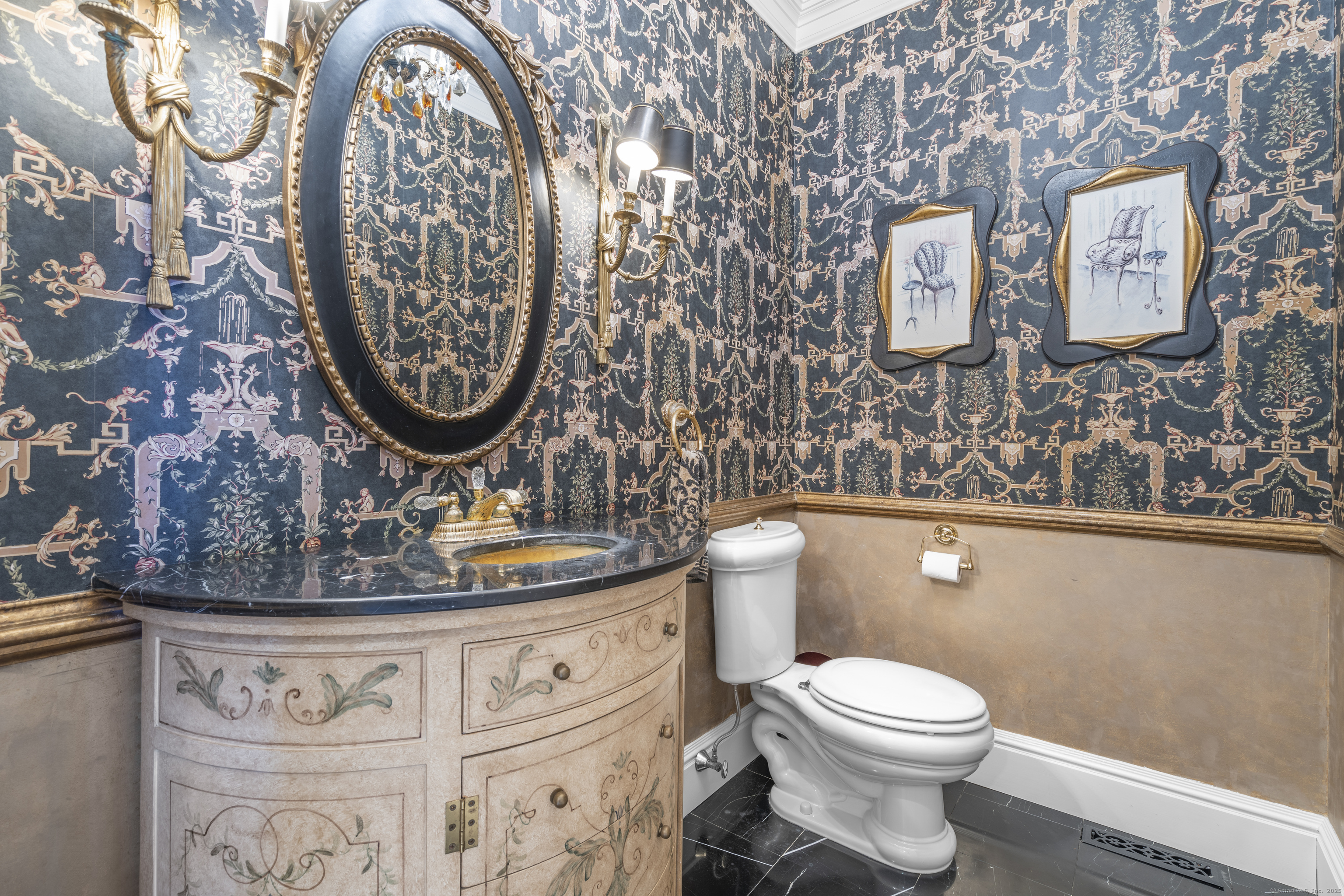 Burlington, Connecticut 06013, United States, 4 Bedrooms Bedrooms, ,5 BathroomsBathrooms,Residential,Active,178649