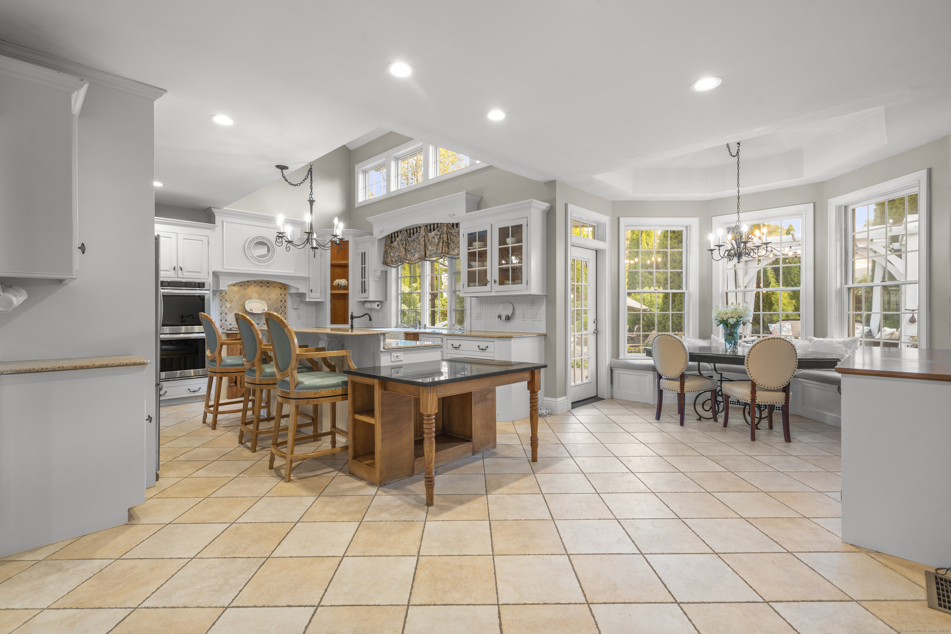 Burlington, Connecticut 06013, United States, 4 Bedrooms Bedrooms, ,5 BathroomsBathrooms,Residential,Active,178649