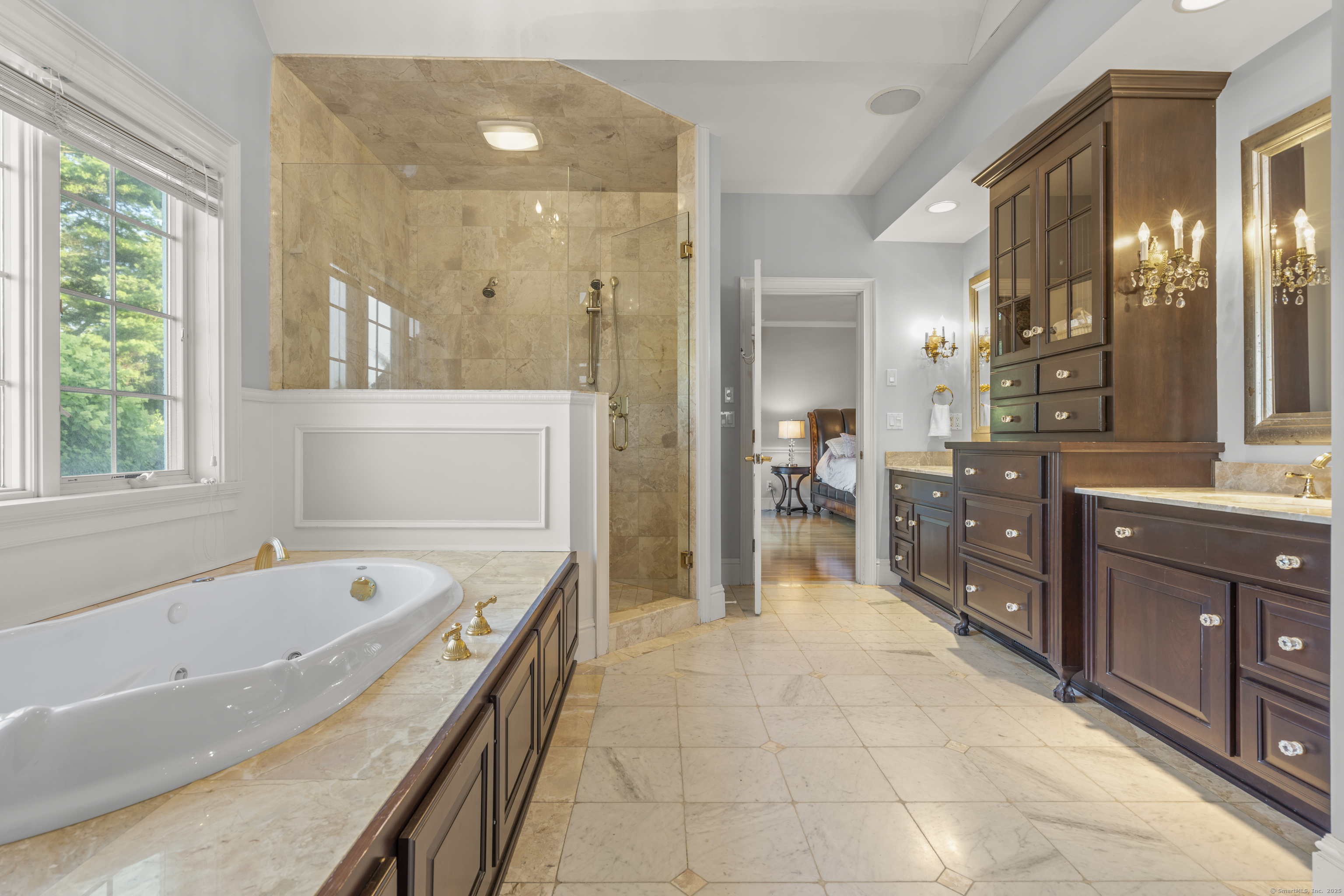 Burlington, Connecticut 06013, United States, 4 Bedrooms Bedrooms, ,5 BathroomsBathrooms,Residential,Active,178649