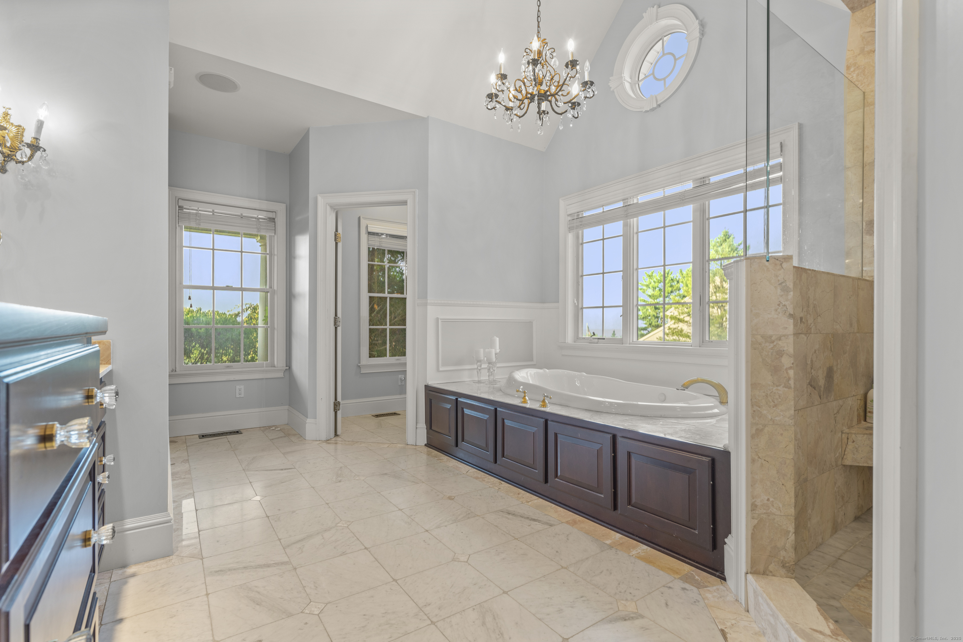 Burlington, Connecticut 06013, United States, 4 Bedrooms Bedrooms, ,5 BathroomsBathrooms,Residential,Active,178649