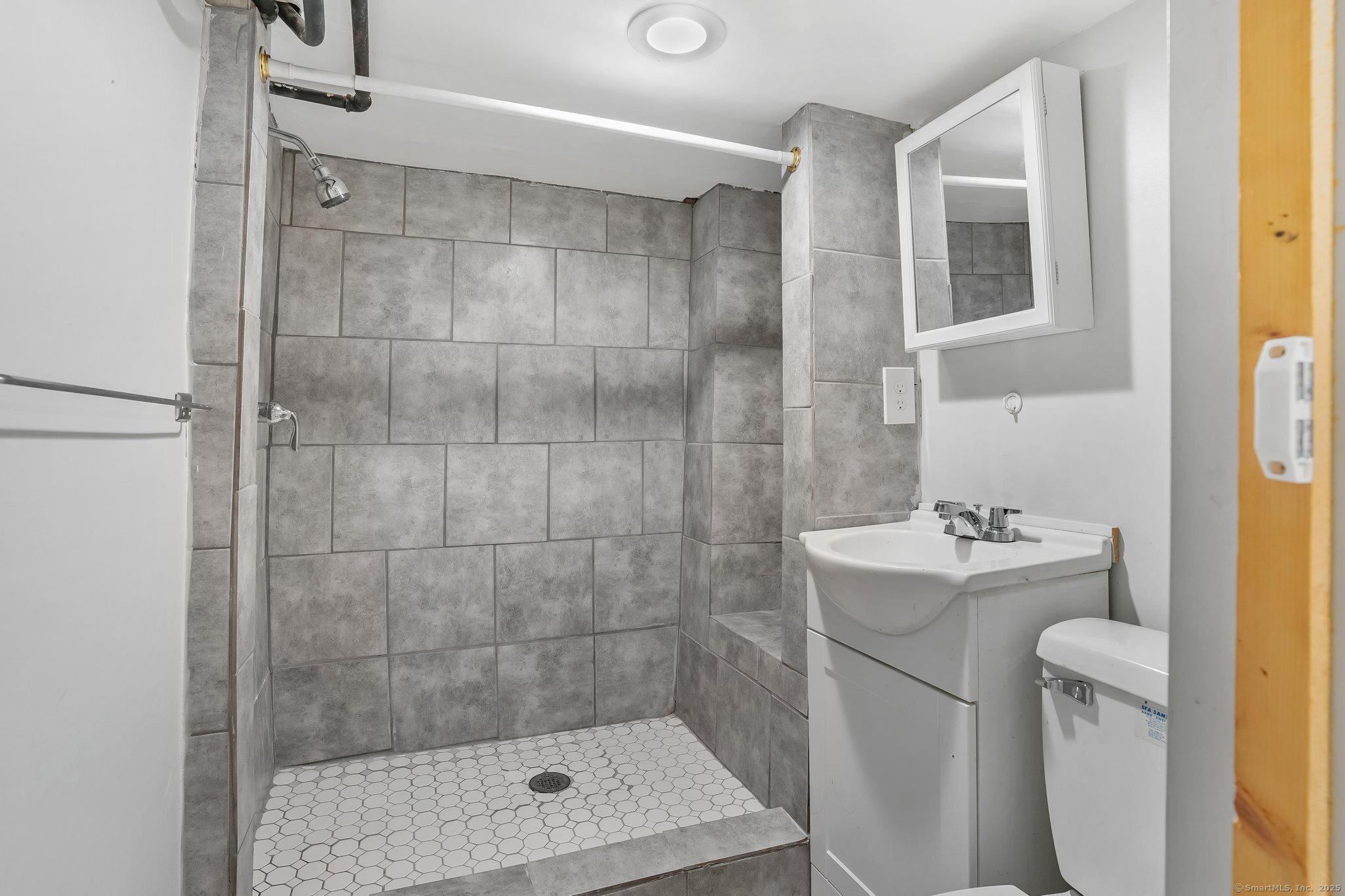 27 Tobey Avenue, Windsor, Connecticut image 35