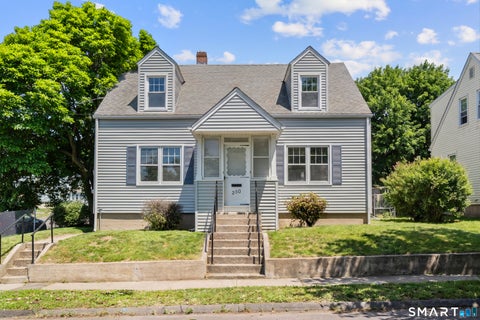 Homes For Sale - 250 Jackson Avenue<br/> Stratford, CT 06615