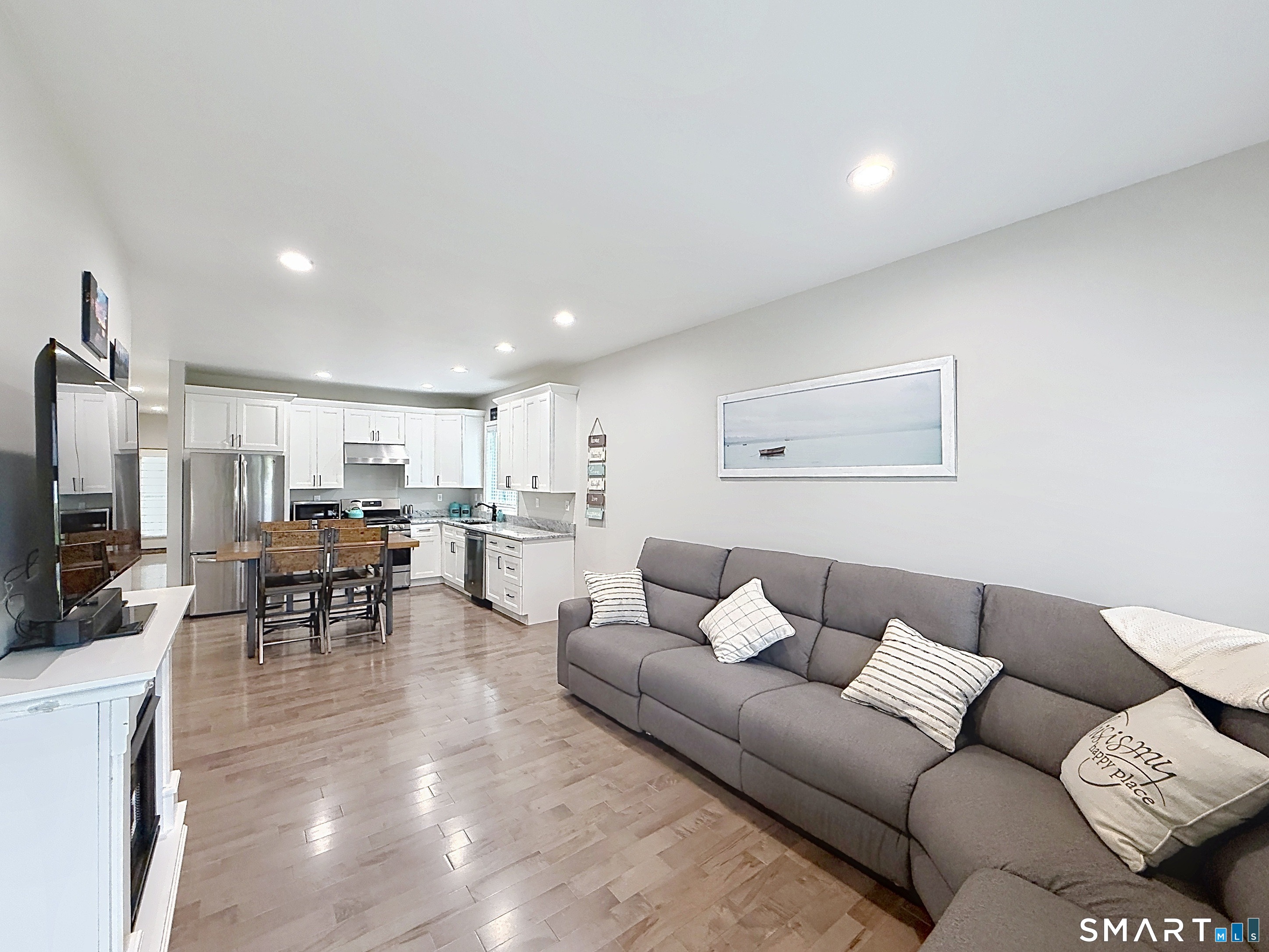 21 Birge Avenue