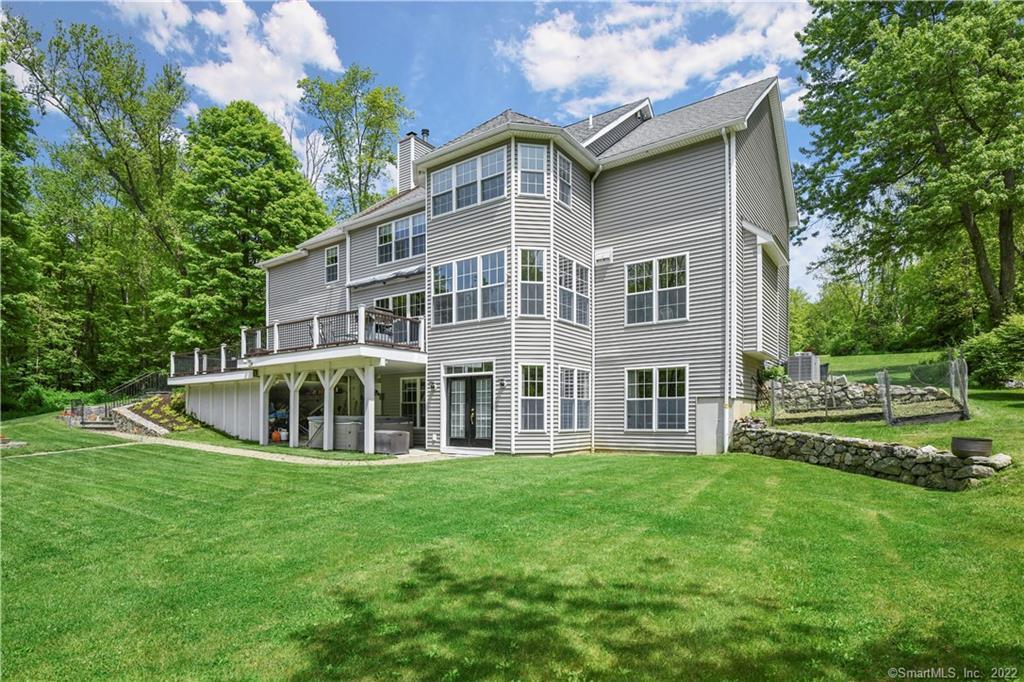 30 Saddle Ridge Road