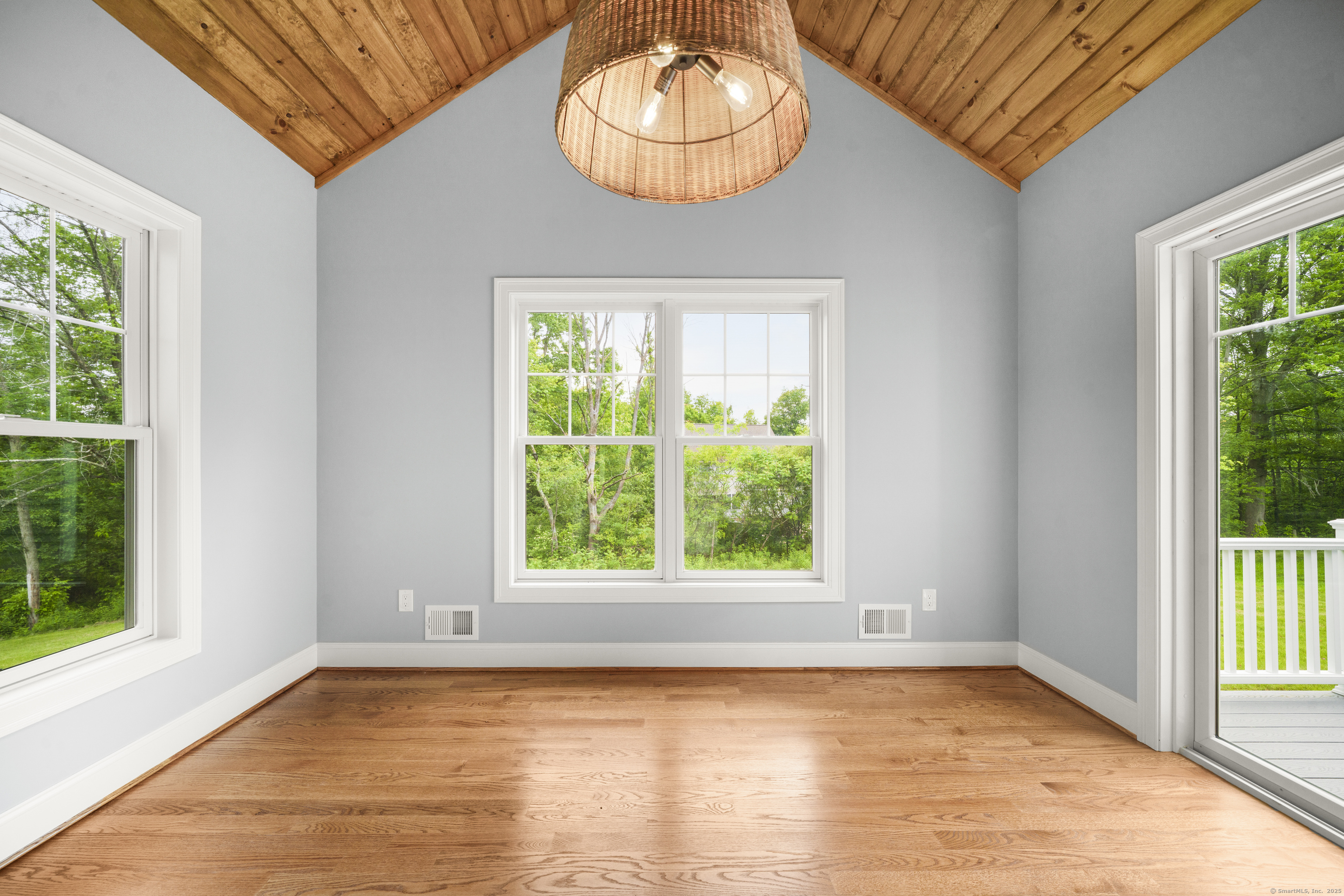 14 Fiddlehead Place