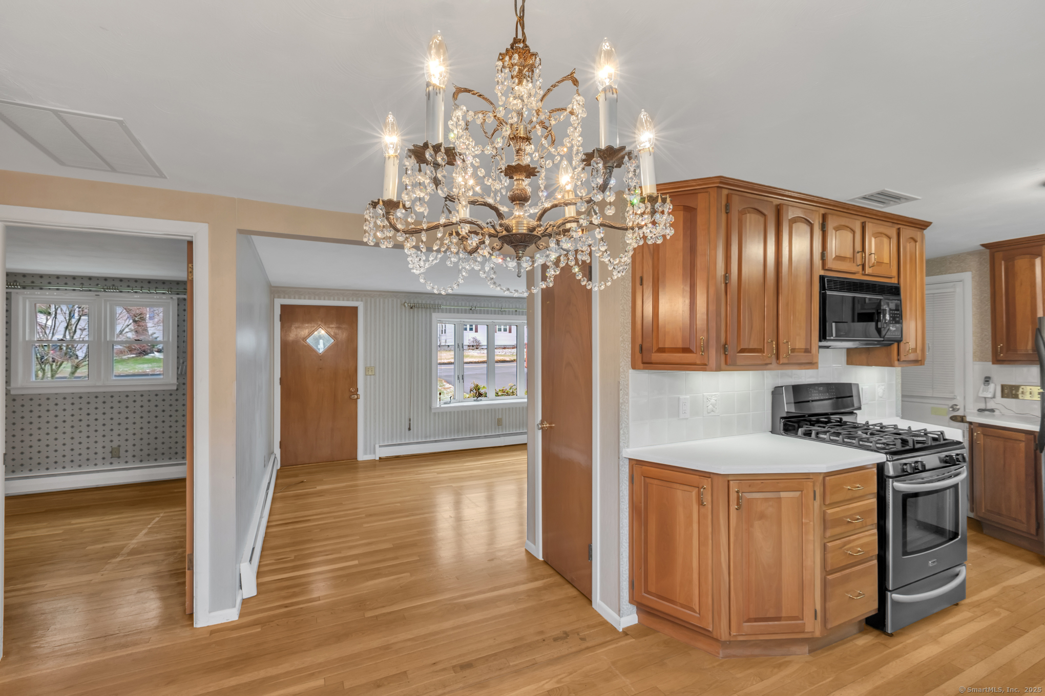192 Hilton Drive, South Windsor, Connecticut image 8