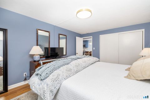Tiny photo for 40 Arnold Way #40, West Hartford, CT 06119 (MLS # 24163128)