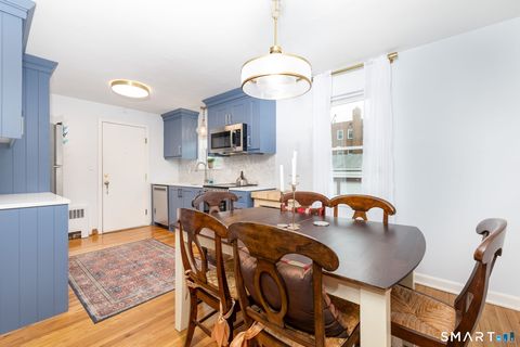 Tiny photo for 40 Arnold Way #40, West Hartford, CT 06119 (MLS # 24163128)