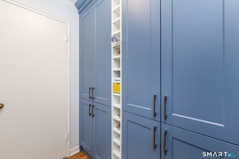 Tiny photo for 40 Arnold Way #40, West Hartford, CT 06119 (MLS # 24163128)