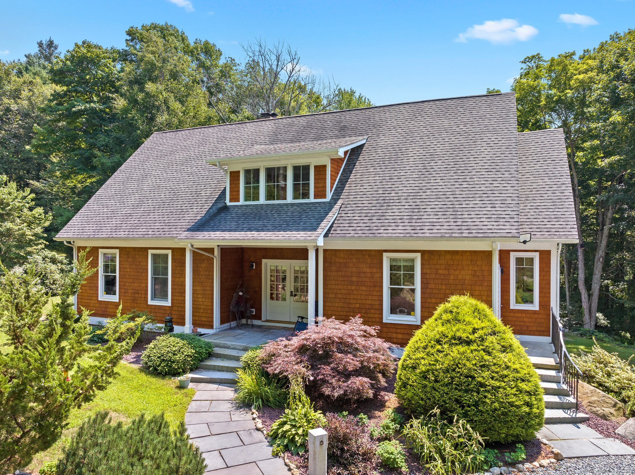 Voluntown, Connecticut 06384, United States, 3 Bedrooms Bedrooms, ,4 BathroomsBathrooms,Residential,Pending,78392