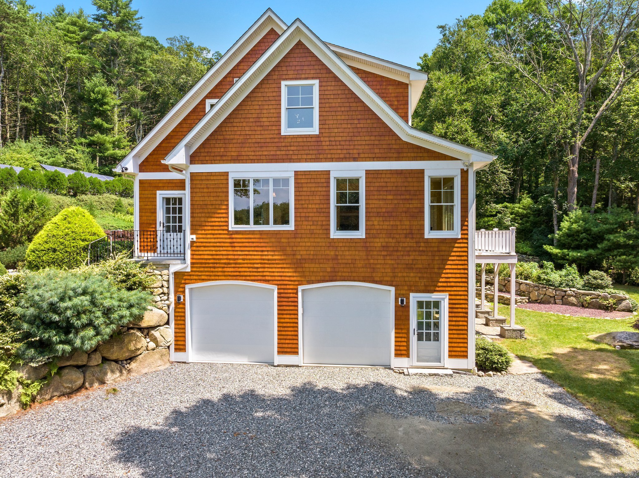 Voluntown, Connecticut 06384, United States, 3 Bedrooms Bedrooms, ,4 BathroomsBathrooms,Residential,Pending,78392