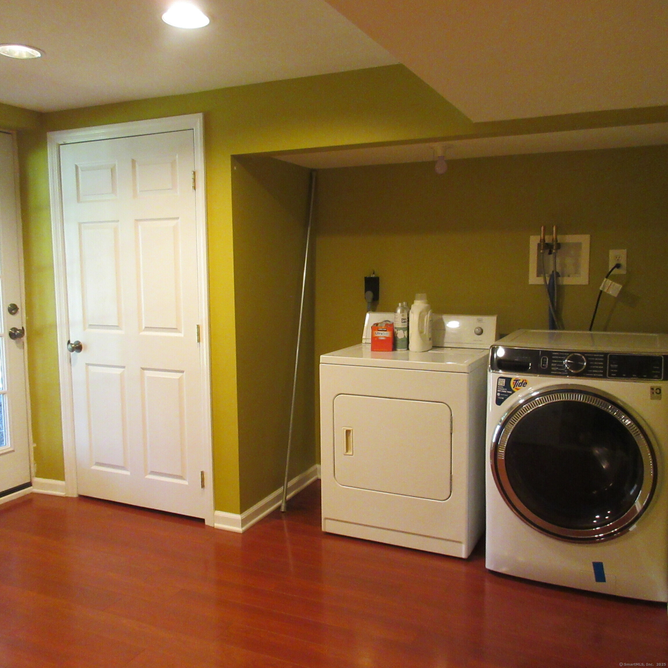 56 Woods Grove Road, Shelton, Connecticut image 22