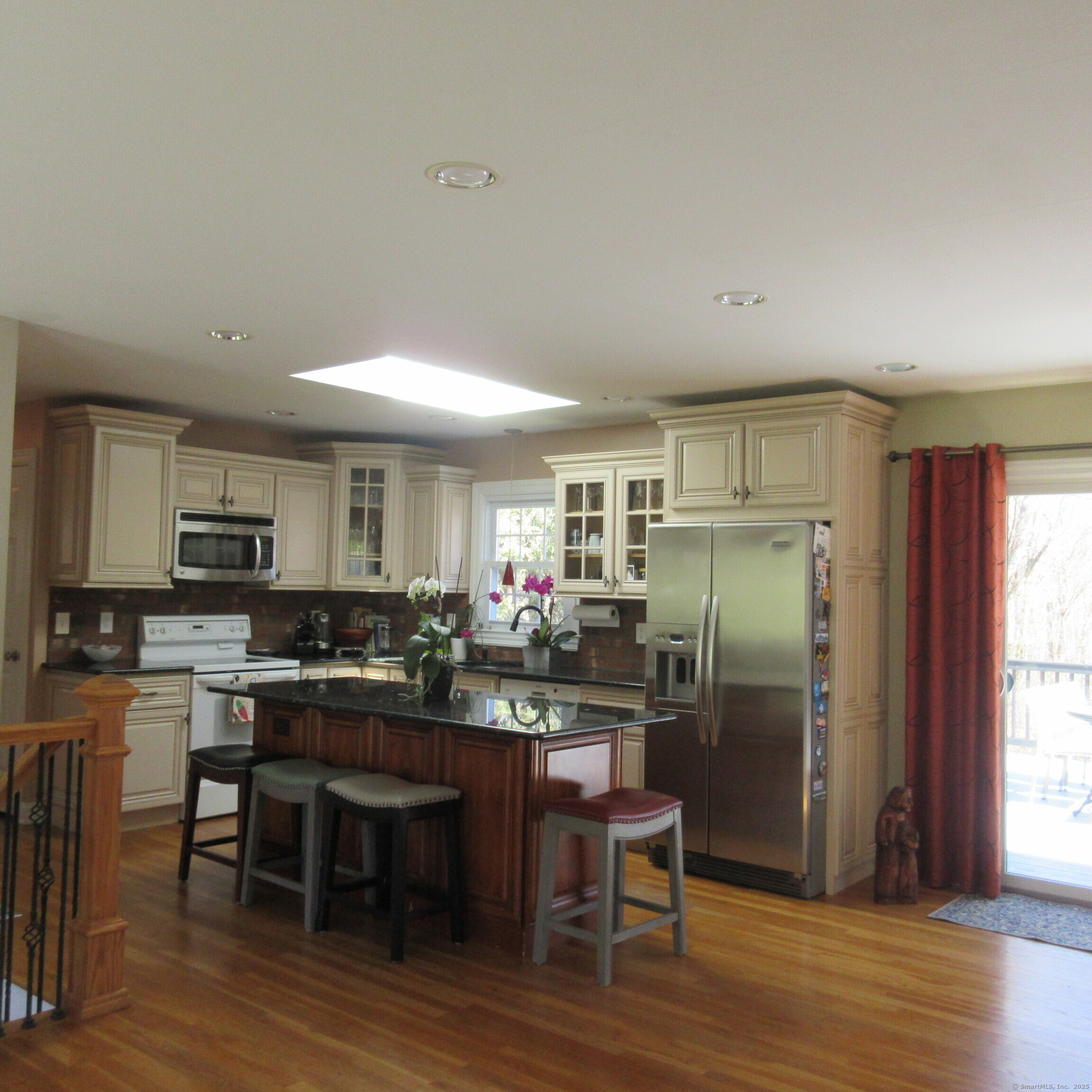 56 Woods Grove Road, Shelton, Connecticut image 3