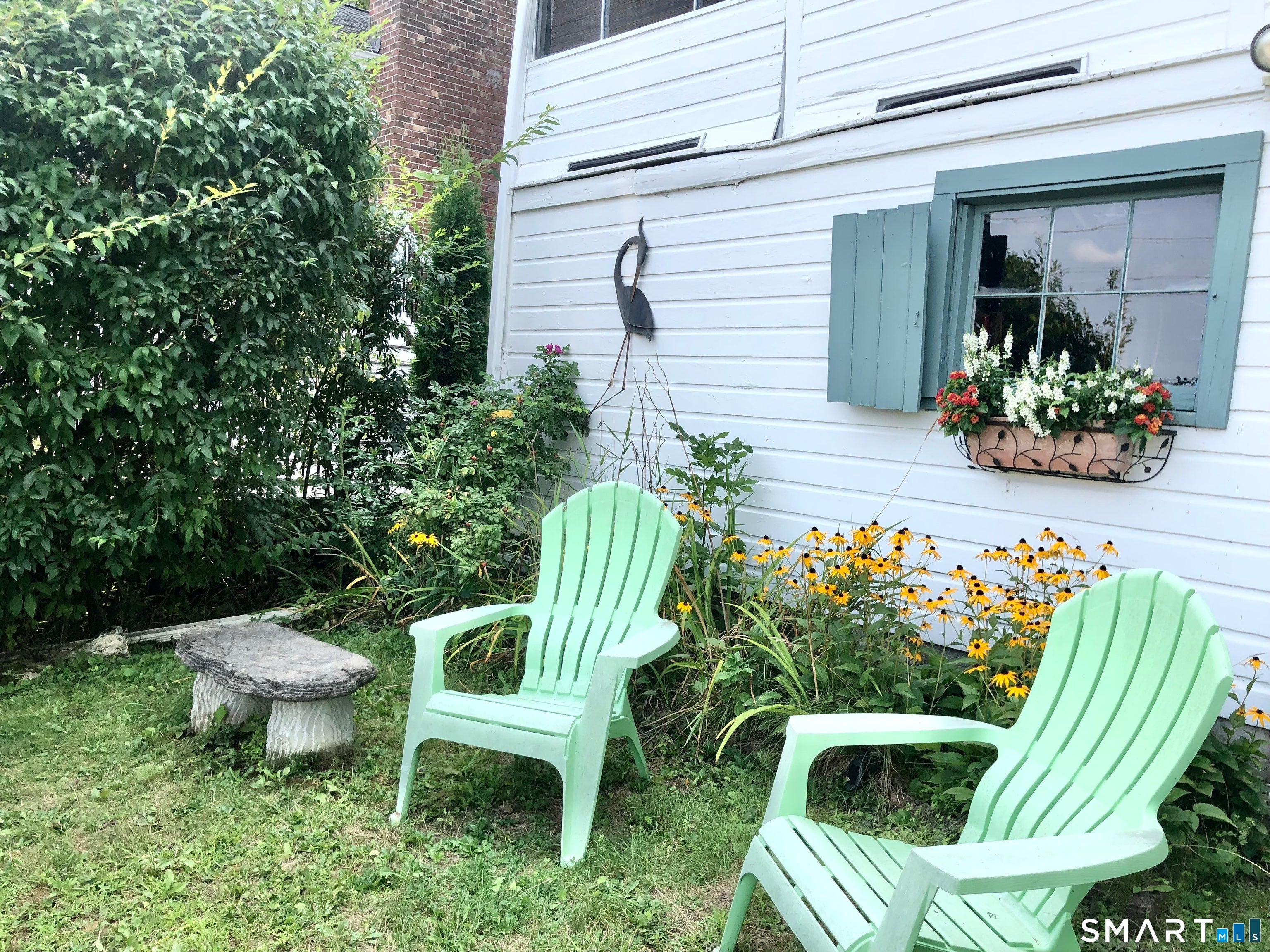 347 West Wakefield Boulevard