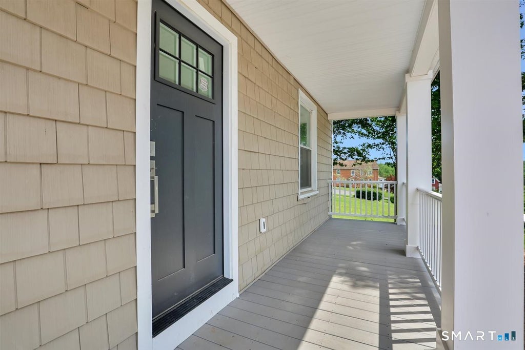 Photo of 672 E Main Street, Middletown, CT 06457 (MLS # 24206199)