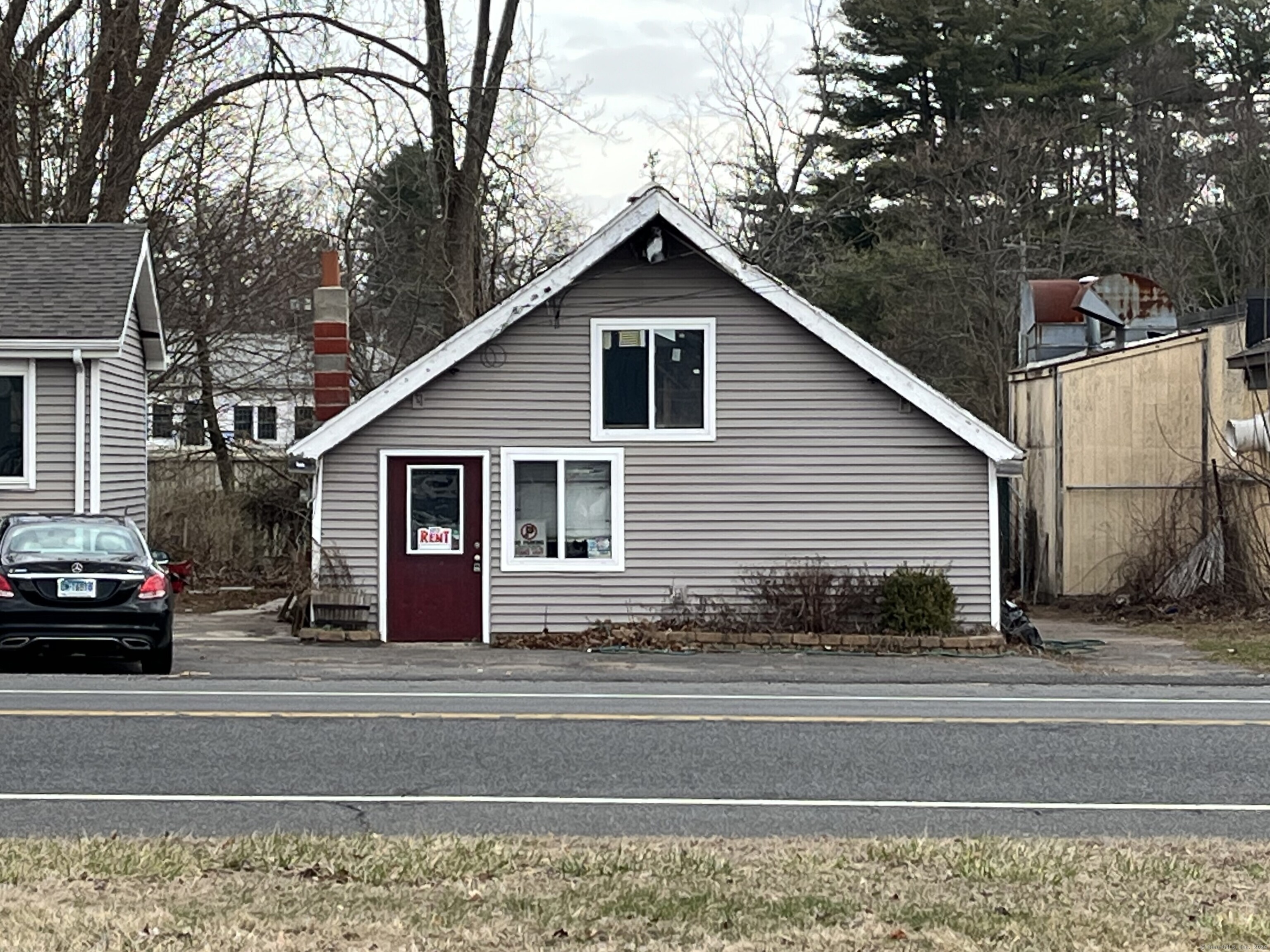 224 Hartford Turnpike