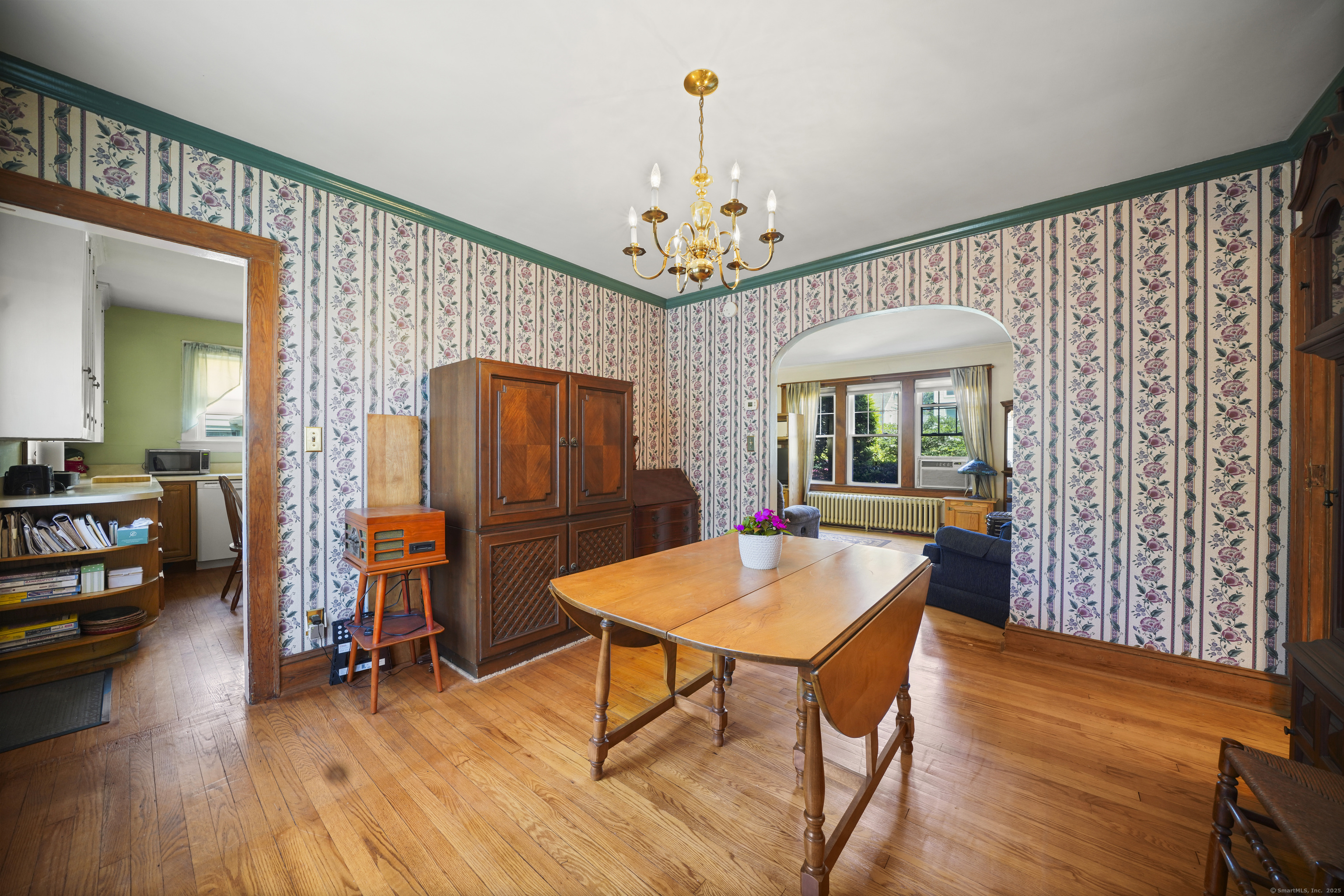 Meriden, Connecticut 06451, United States, 3 Bedrooms Bedrooms, ,2 BathroomsBathrooms,Residential,Active,185579