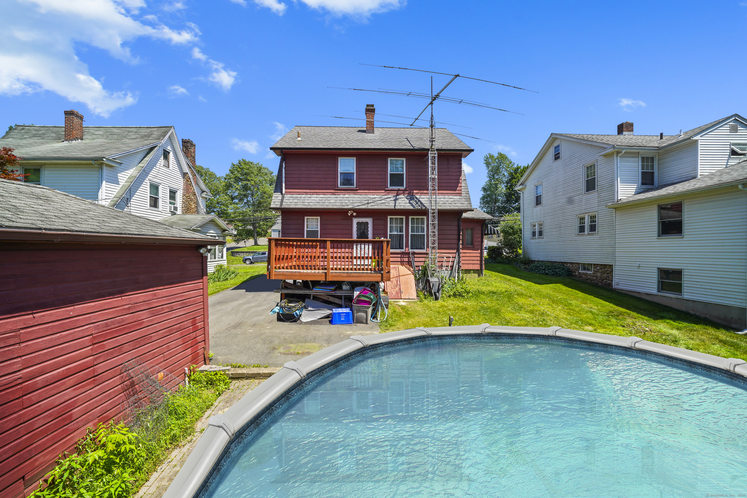 Meriden, Connecticut 06451, United States, 3 Bedrooms Bedrooms, ,2 BathroomsBathrooms,Residential,Active,185579