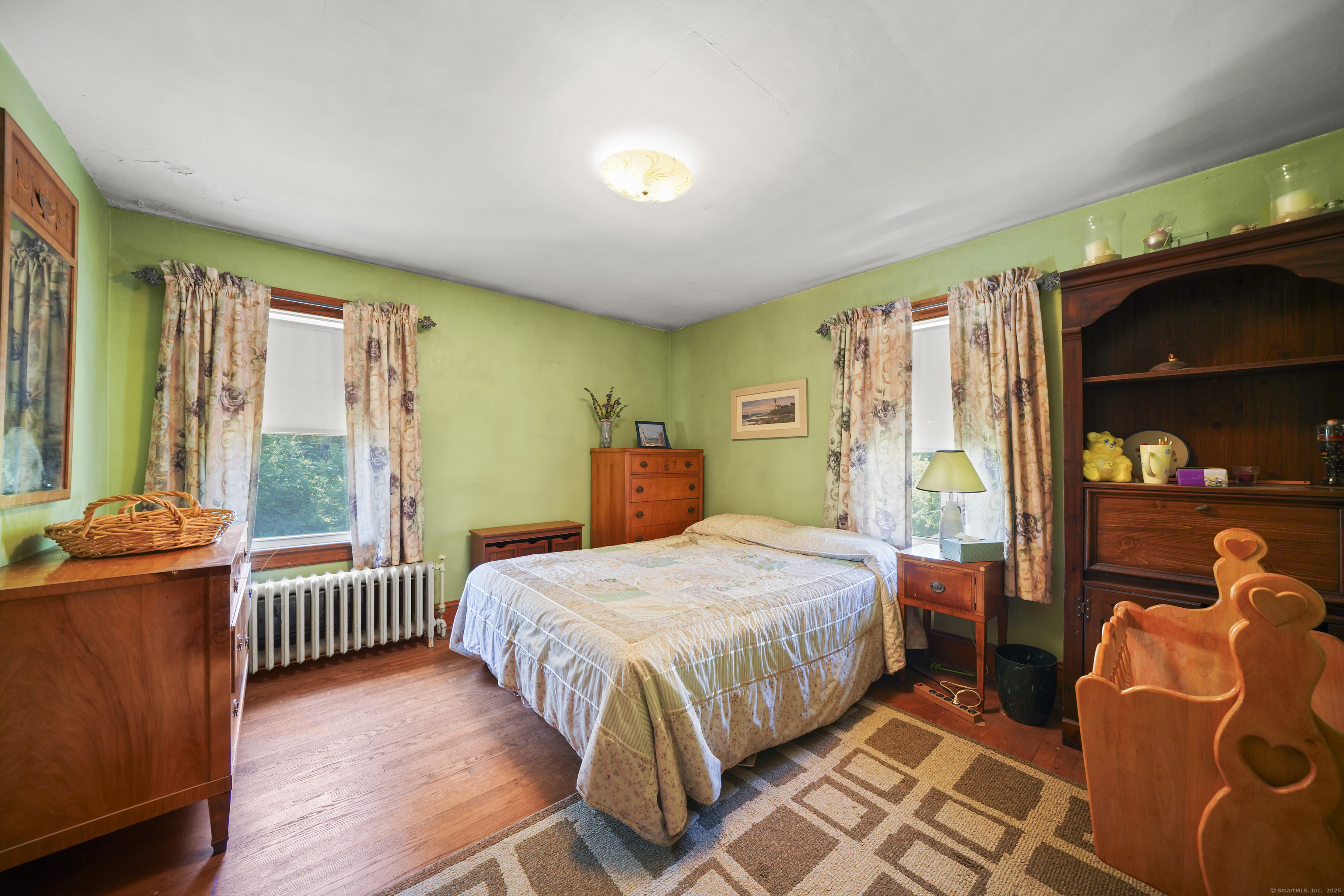 Meriden, Connecticut 06451, United States, 3 Bedrooms Bedrooms, ,2 BathroomsBathrooms,Residential,Active,185579