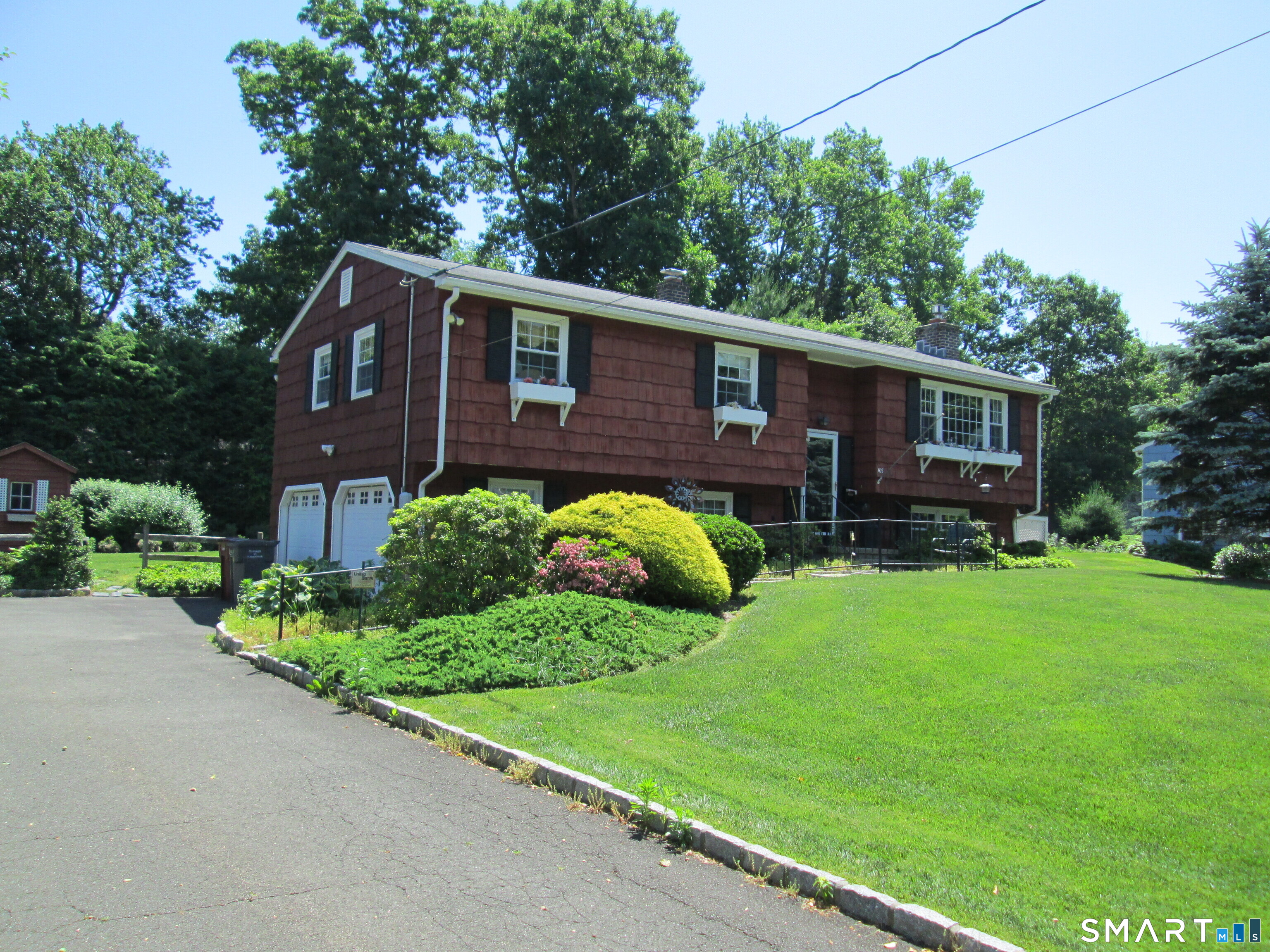 109 Wedgewood Drive