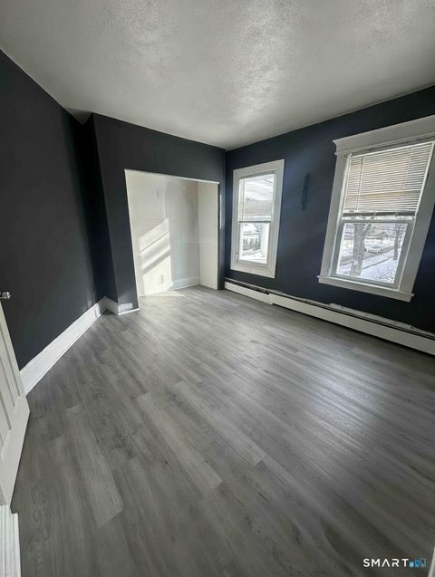 Tiny photo for 92 Chadwick Avenue, Hartford, CT 06106 (MLS # 24152203)