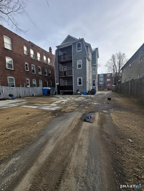 Tiny photo for 92 Chadwick Avenue, Hartford, CT 06106 (MLS # 24152203)